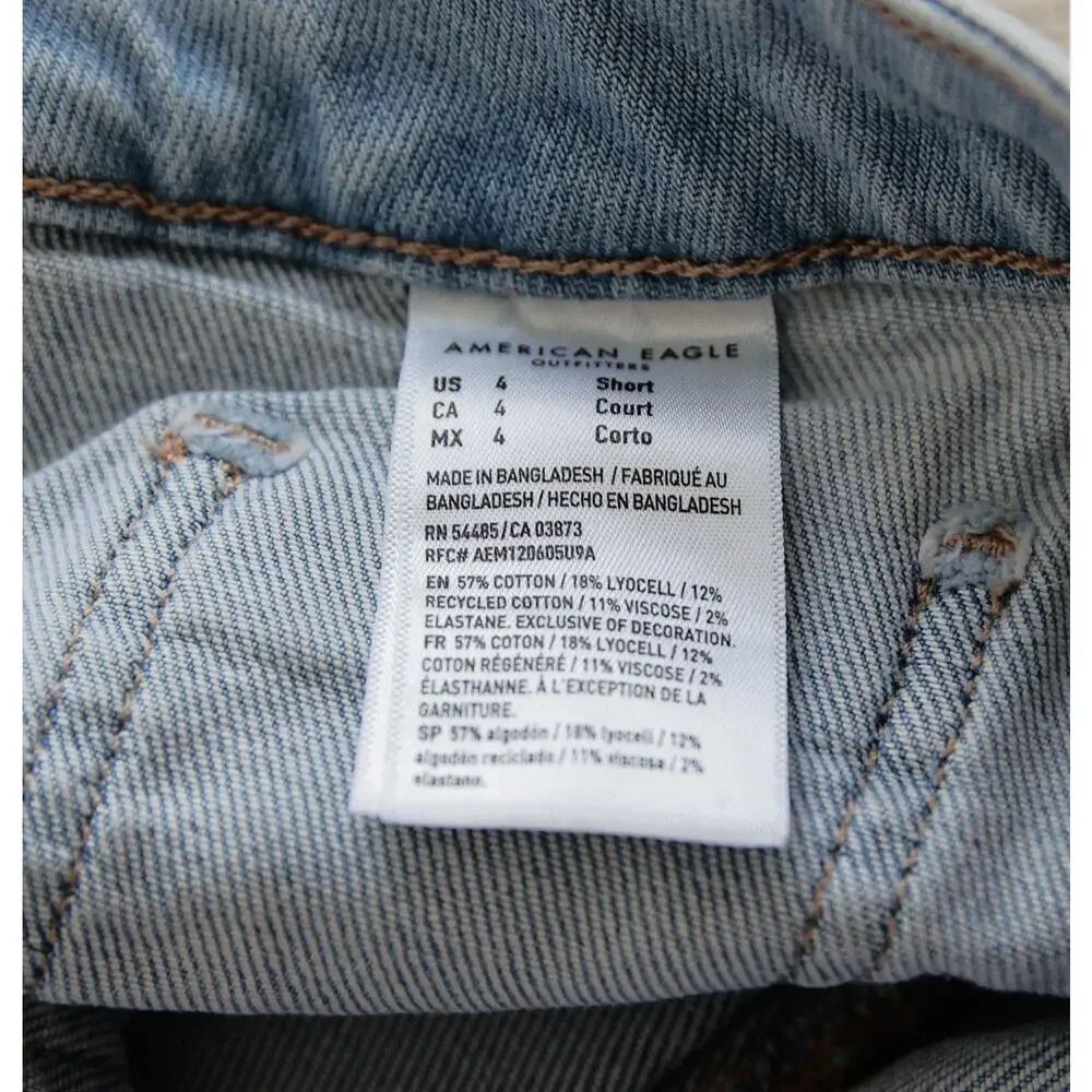 AMERICAN Eagle High-Rise Baggy Jeans LIght-Wash size 4 short